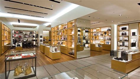 louis vuitton richmond|louis vuitton store locations.